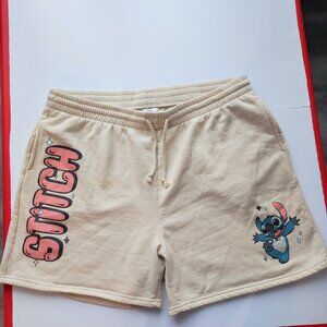 Disney Stitch shorts women's size XXL (19) cream with graphic design